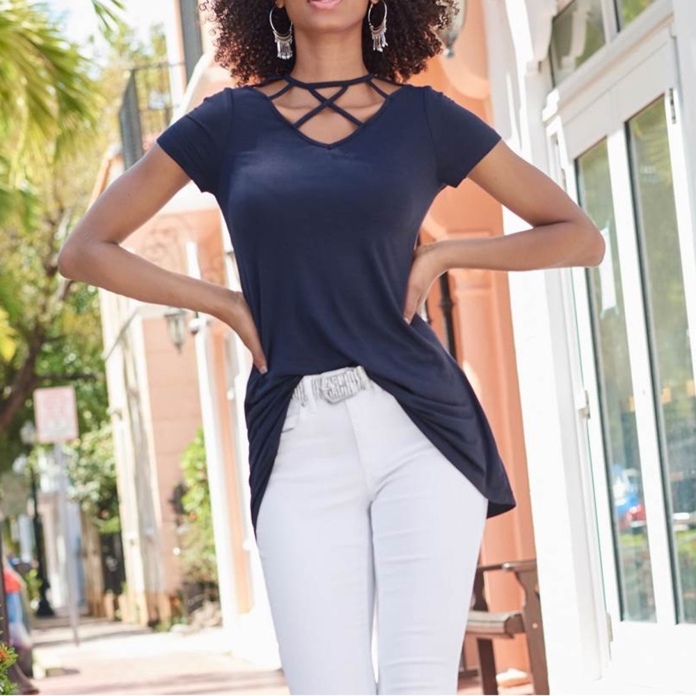 Strappy Details Top front & back Navy Blue Blouse sizes S M 3X Short Sleeves